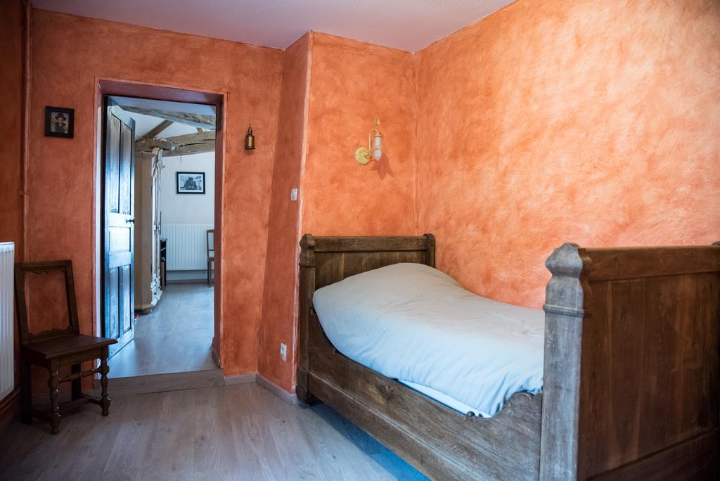 La Ferme Des 3 Suissesses Bed & Breakfast Saint-Paul  Exterior photo