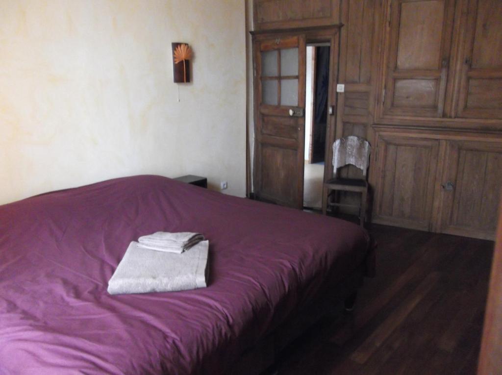 La Ferme Des 3 Suissesses Bed & Breakfast Saint-Paul  Room photo